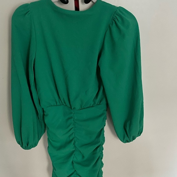 💚 Love Shack Fancy Puff sleeve dress green mini - Picture 5 of 6